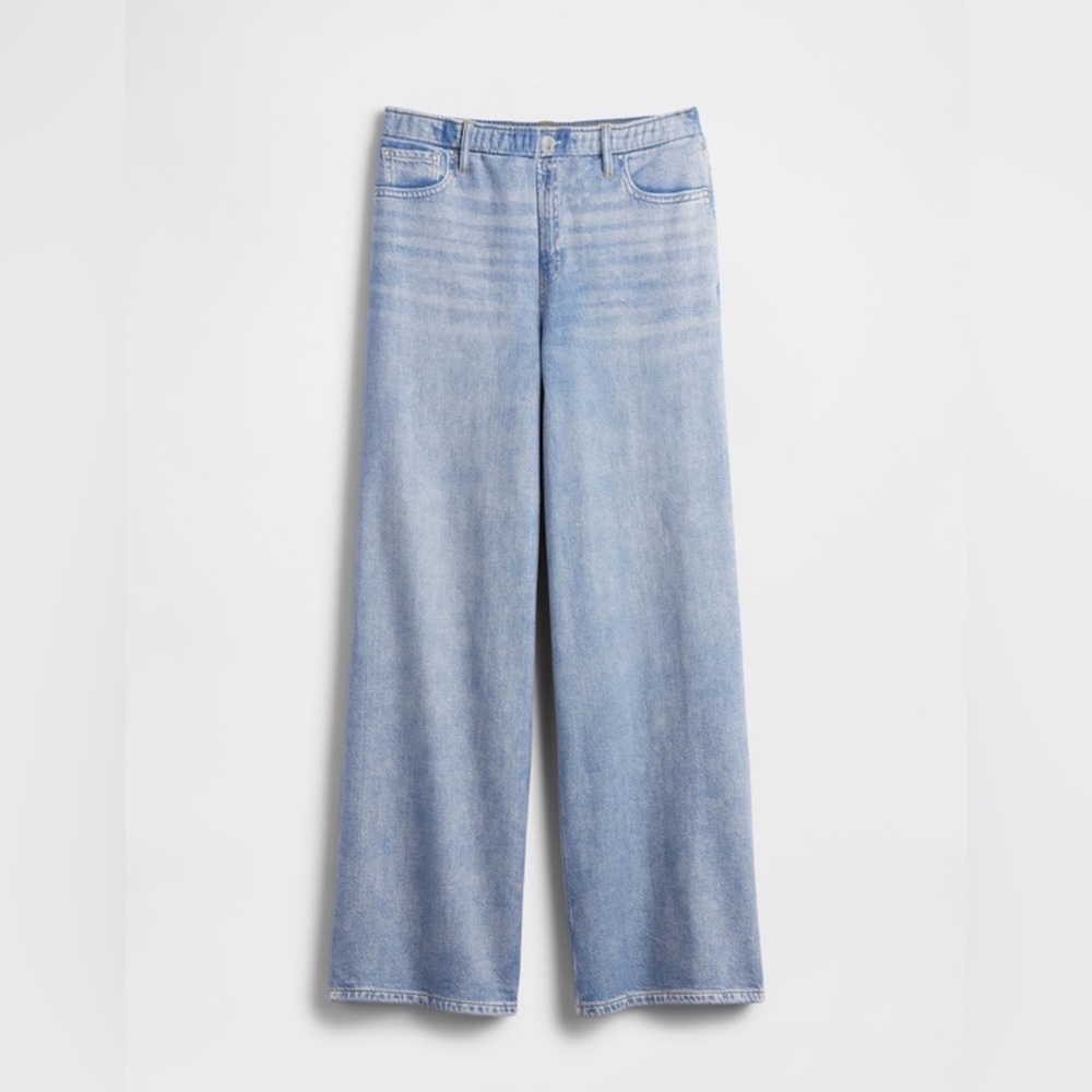 GAP Wide Leg Light Blue Denim Jeans with Washed Navy Hoodie - Picture 6 of 9